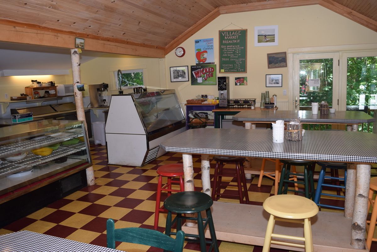 Freeport Village Restaurant/Market: 97 South Freeport Road, Freeport, ME 04032